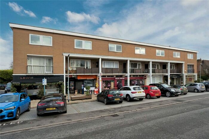 3 Bedroom Flat To Rent In Chobham Road, Ascot, Berkshire, SL5