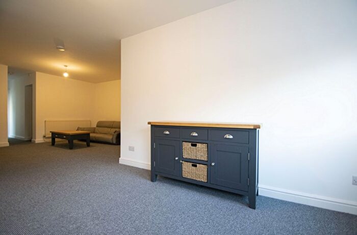 1 Bedroom Flat To Rent In Wentloog Road, Rumney, CF3