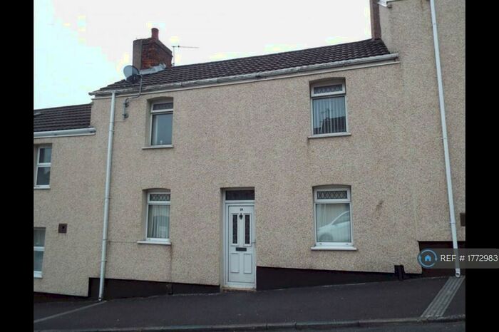 4 Bedroom Terraced House To Rent In Hoo Street, Port Tennant, Swansea, SA1
