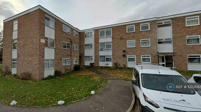 3 Bedroom Flat To Rent In Patching Hall Lane, Chelmsford, CM1