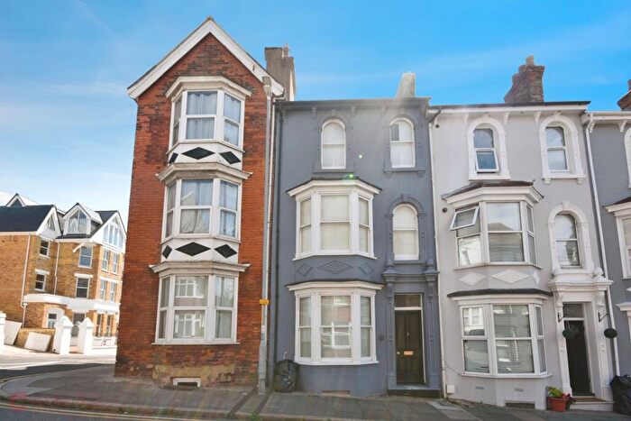 4 Bedroom Terraced House For Sale In Bellevue Road, Ramsgate, CT11