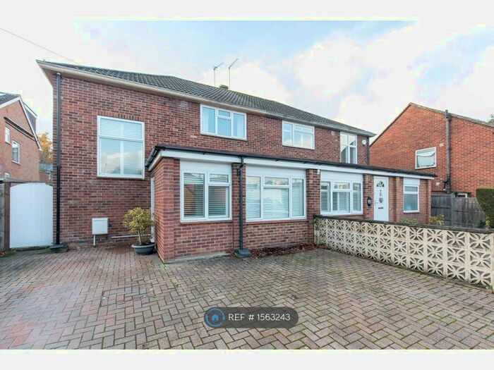 3 Bedroom Semi-Detached House To Rent In Sandy Lane, Woking, GU22