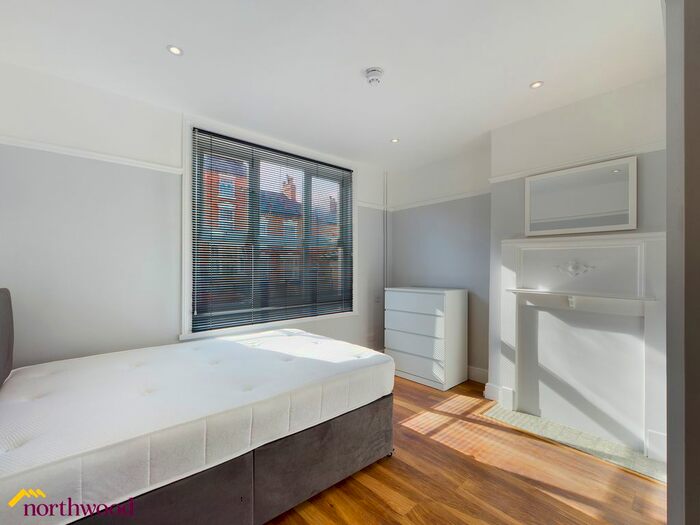 1 Bedroom Flat To Rent In West Street, Banbury, OX16