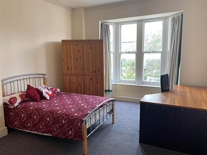 1 Bedroom House To Rent In A Mill Road, Cambridge, CB1