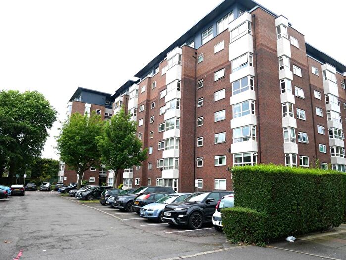 2 Bedroom Apartment For Sale In Raffles House Brampton Grove, Hendon, London, NW4
