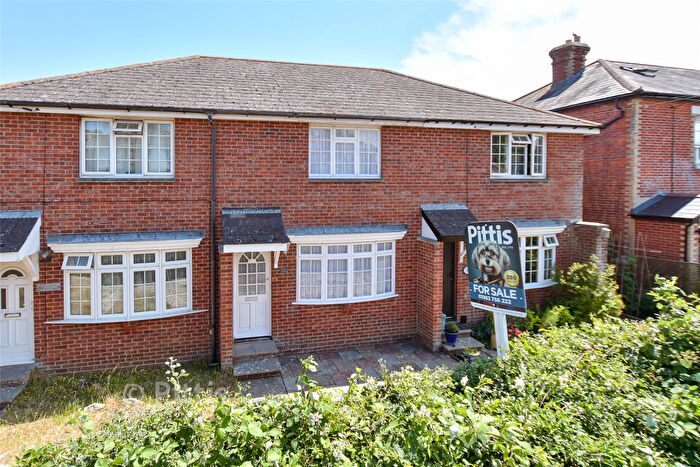 2 Bedroom Terraced House For Sale In Guyers Road, Freshwater, Isle Of Wight, PO40