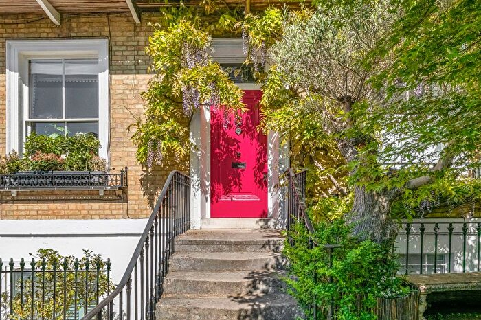 5 Bedroom Terraced House For Sale In Richmond Hill, Richmond, TW10