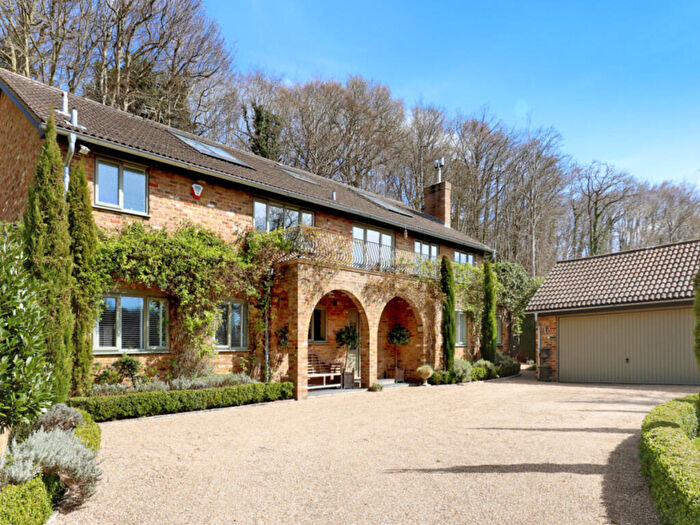 6 Bedroom Detached House For Sale In Hearn Close, Penn, HP10