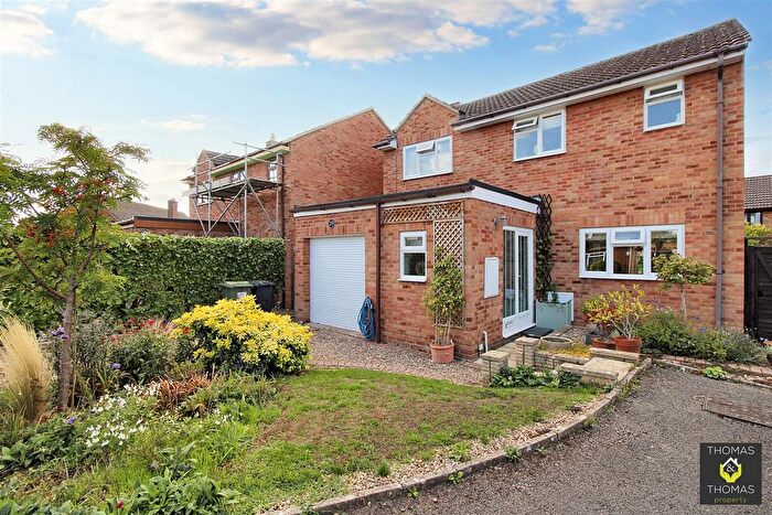 4 Bedroom Detached House For Sale In Chamwells Walk, Longlevens, GL2