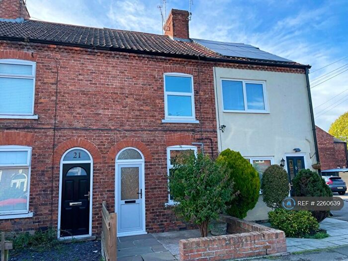 3 Bedroom Terraced House To Rent In Strawberry Road, Retford, DN22