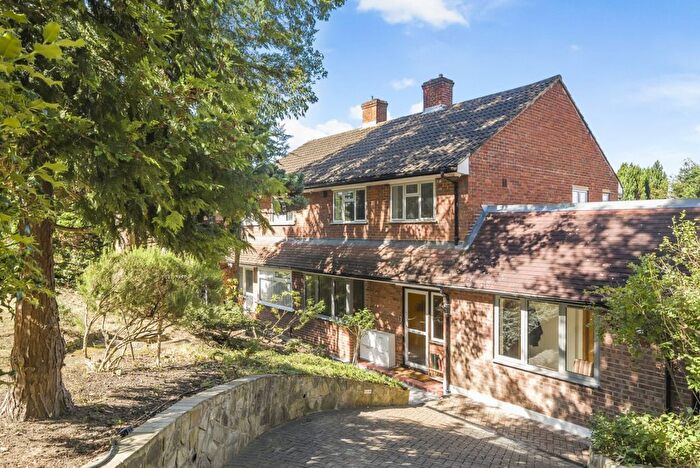 4 Bedroom Detached House To Rent In Farquhar Road, London, SE19