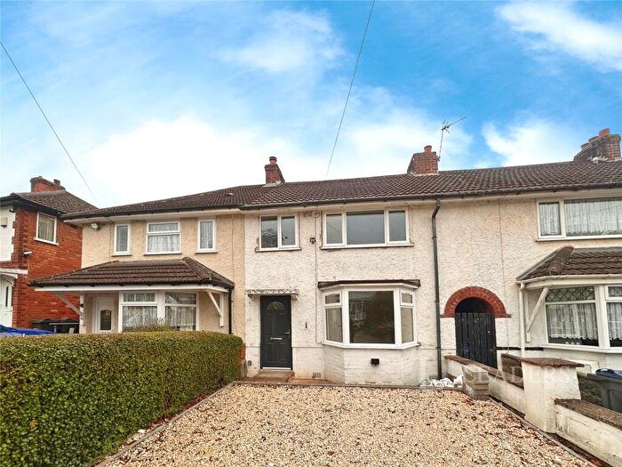 3 Bedroom Terraced House To Rent In Sladepool Farm Road, B14