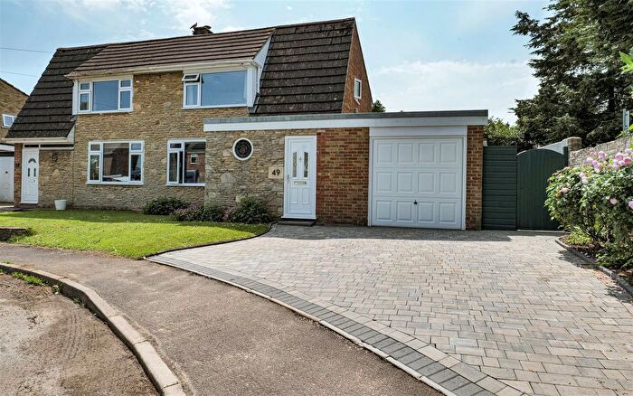 3 Bedroom Semi-Detached House For Sale In Newleaze Park, Broughton Gifford, SN12