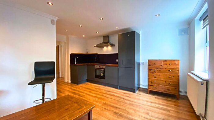 1 Bedroom Flat To Rent In Redland, Bristol, BS6