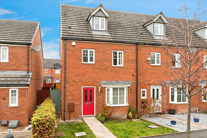 4 Bedroom Semi Detached House For Sale In Bretton Avenue, Warrington, Cheshire, WA1