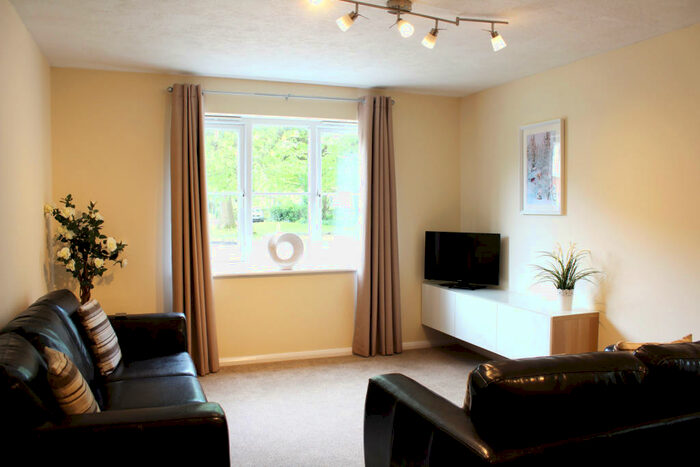 1 Bedroom Flat To Rent In Town Centre, West Green, Crawley, RH11