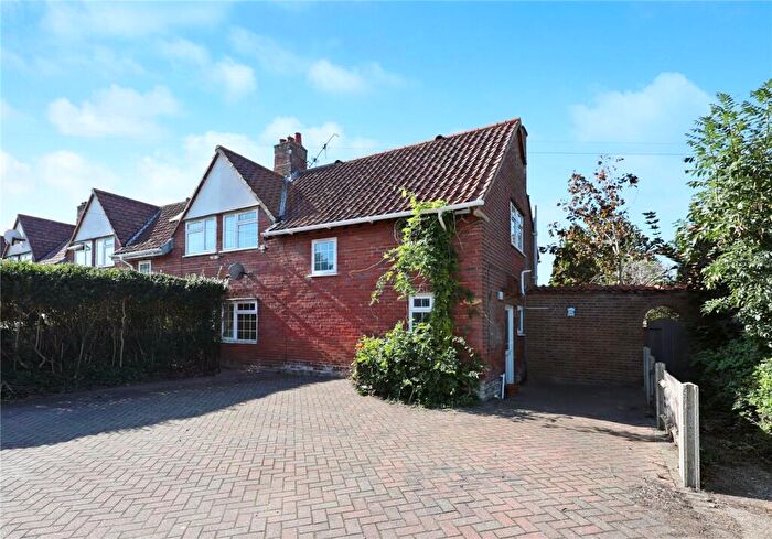 3 Bedroom End Of Terrace House For Sale In Burges Road, Norwich, Norfolk, NR3