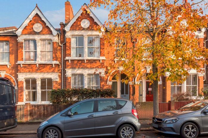 2 Bedroom Flat To Rent In Copleston Road, London, SE15