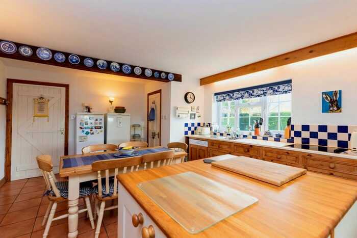 3 Bedroom Cottage For Sale In Knarr Fen Road, Thorney, Peterborough, PE6