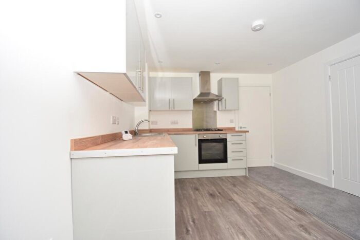 2 Bedroom Flat To Rent In Blenheim Walk, Corby, Northamptonshire, NN18