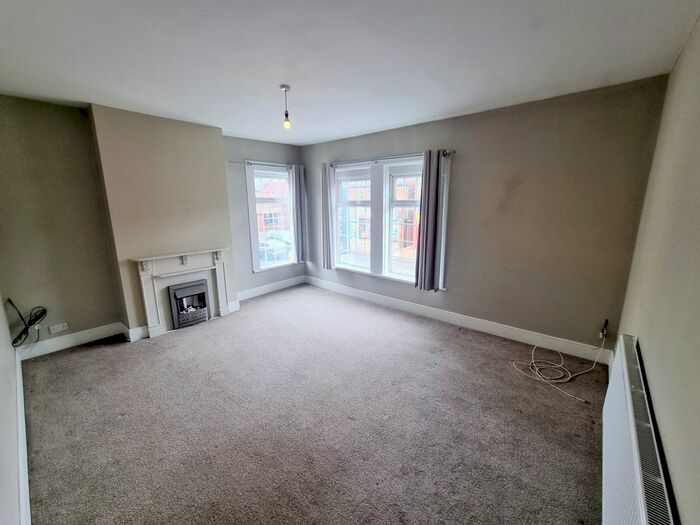 1 Bedroom Flat To Rent In Ashby High Street, Scunthorpe, DN16