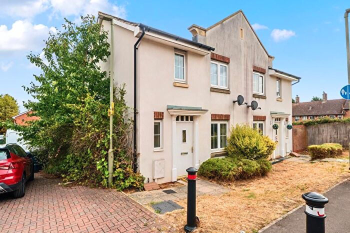 3 Bedroom Semi-Detached House For Sale In Sherwood Place, Headington, OX3
