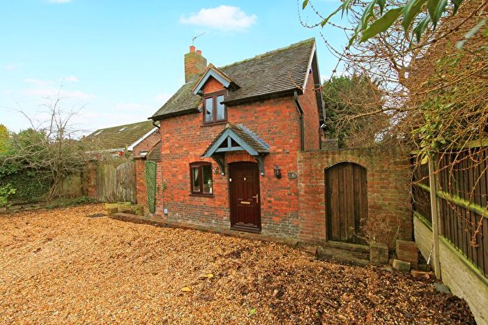 2 Bedroom Cottage For Sale In Wellington Road, Donnington, TF2