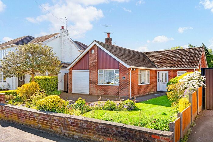 3 Bedroom Detached Bungalow For Sale In Pit Lane, Widnes, WA8