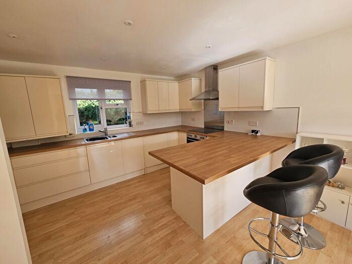 1 Bedroom Apartment To Rent In Threshers Drive, Grove Green, ME14