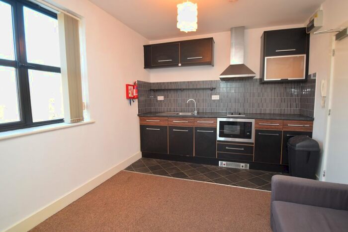 1 Bedroom Flat To Rent In A Wilbraham Road, Fallowfield, Manchester, M14