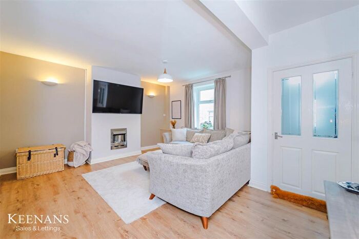 3 Bedroom Terraced House For Sale In Green Street, Padiham, Burnley, BB12