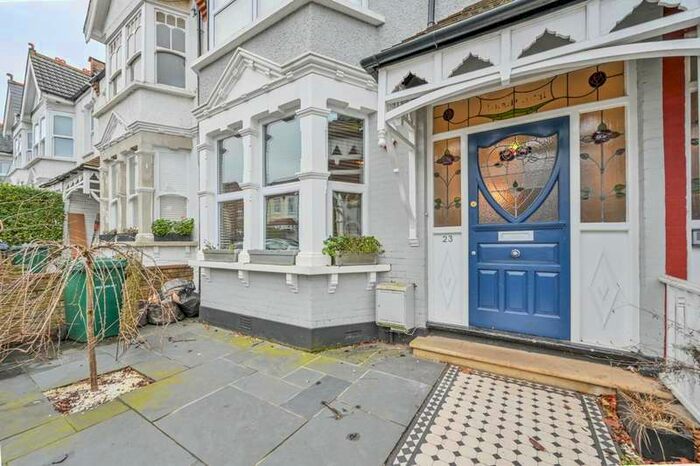 5 Bedroom Terraced House To Rent In Falkland Avenue, Finchley Central, N3