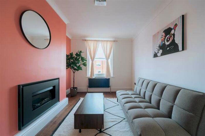 1 Bedroom Flat To Rent In Tufnell Park Road, London, N19