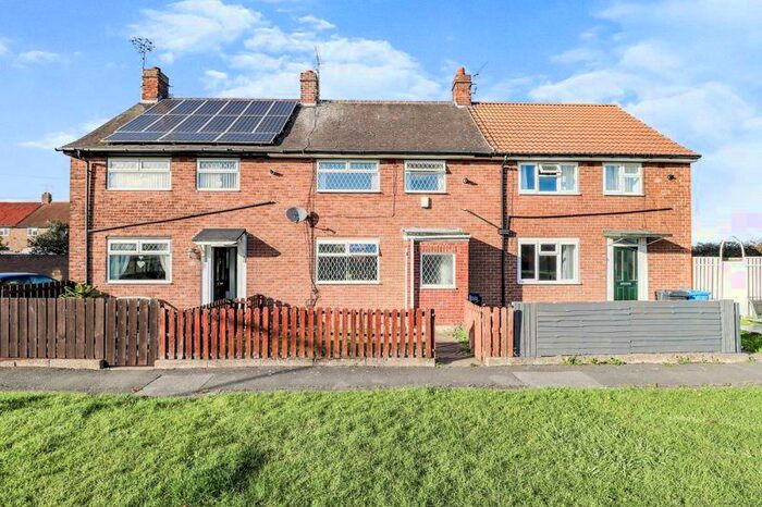 2 Bedroom Terraced House For Sale In Saltford Avenue, East Hull, HU9