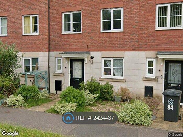 4 Bedroom Terraced House To Rent In Kestrel Lane, Hamilton, Leicester, LE5