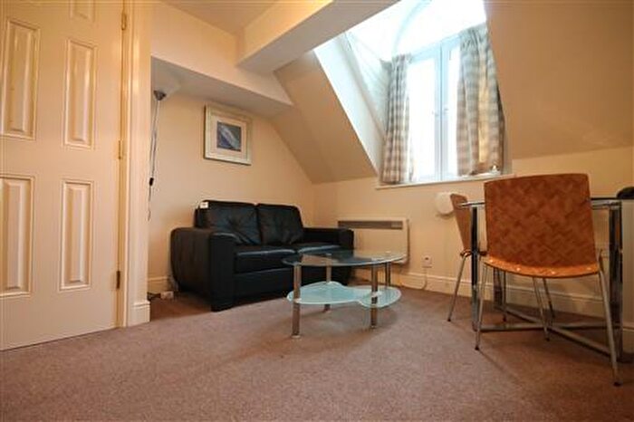 1 Bedroom Apartment To Rent In Westmorland Road, City Centre, NE1
