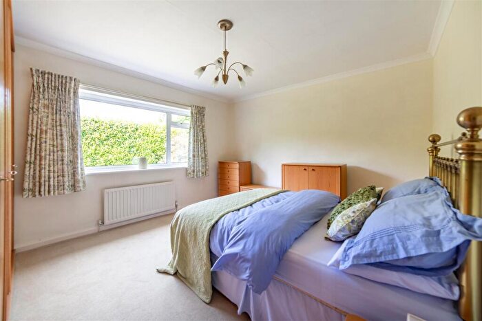2 Bedroom Detached Bungalow For Sale In Fellside Road, Whickham, NE16