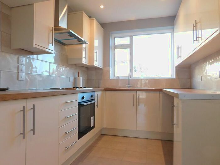 3 Bedroom Semi-Detached House To Rent In Ferrymead Gardens, Greenford, UB6