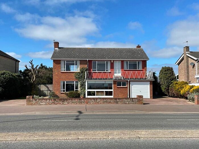 3 Bedroom House For Sale In North Drive, Great Yarmouth, NR30