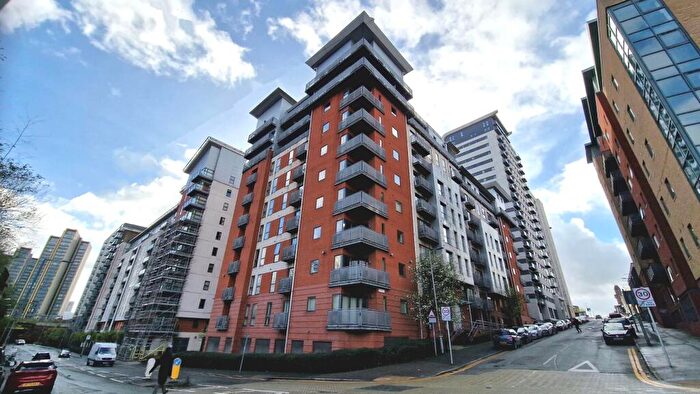 2 Bedroom Apartment To Rent In Melia House, Lord Street, Manchester, M4
