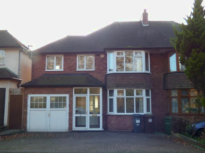 3 Bedroom Semi-Detached House To Rent In West Avenue, Castle Bromwich, Birmingham B36