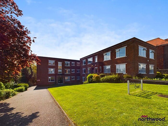 2 Bedroom Flat To Rent In Beaconsfield Villas, Preston Park, Brighton And Hove, BN1