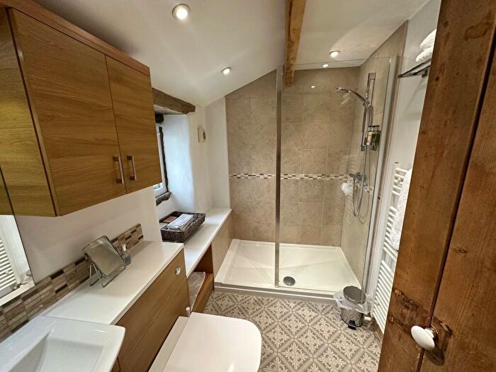 1 Bedroom Cottage To Rent In Parsley Cottage (Bents), Colne, BB8