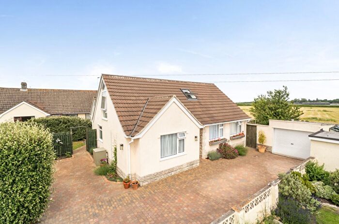 5 Bedroom Detached House For Sale In Southfield Close, Woolavington, Bridgwater, Somerset, TA7