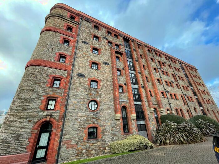 2 Bedroom Flat To Rent In Llansannor Drive, Cardiff, CF10