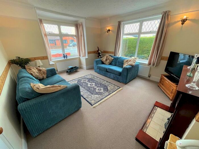 2 Bedroom Detached Bungalow For Sale In Bixley Drive, Rushmere St