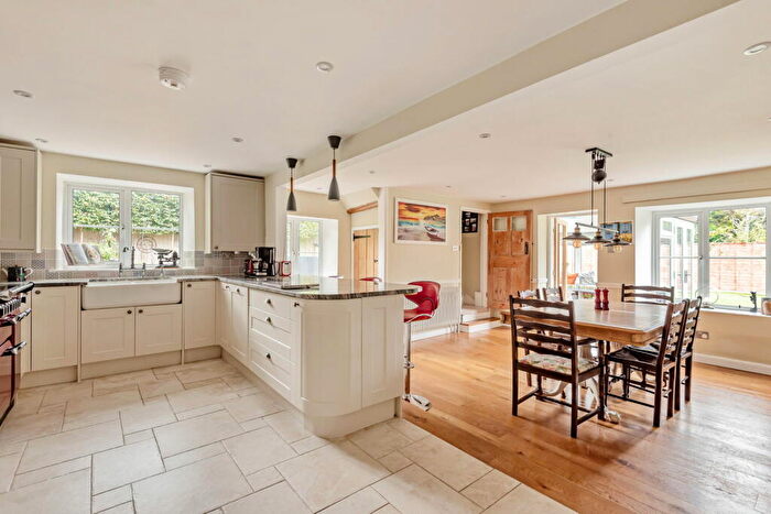 4 Bedroom Detached House For Sale In Picket Piece, Andover, SP11