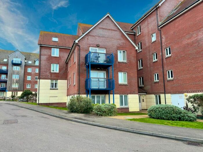 2 Bedroom Flat To Rent In Corscombe Close, Weymouth, DT4