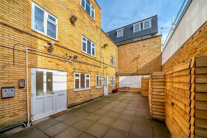 Studio To Rent In Blenheim Road, Penge, SE20