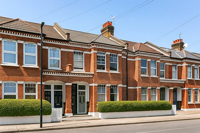 1 Bedroom Maisonette For Sale In Clapham Park Terrace, Lyham Road, London, SW2